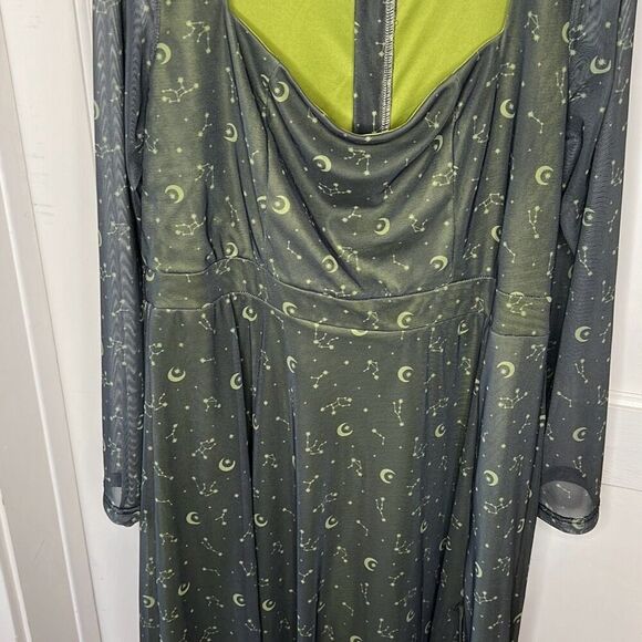 Hot Topic Cosmic Aura Gold Constellation Long-Sleeve Dress Size Large Nwot - Picture 3 of 6